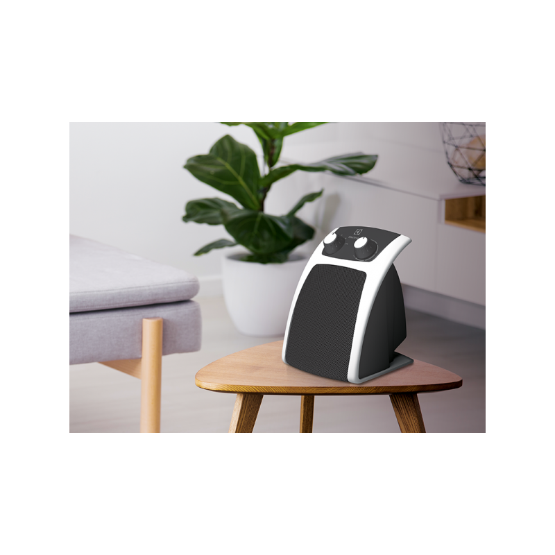 Тепловентилятор Electrolux EFH/C-5120 в интерьере