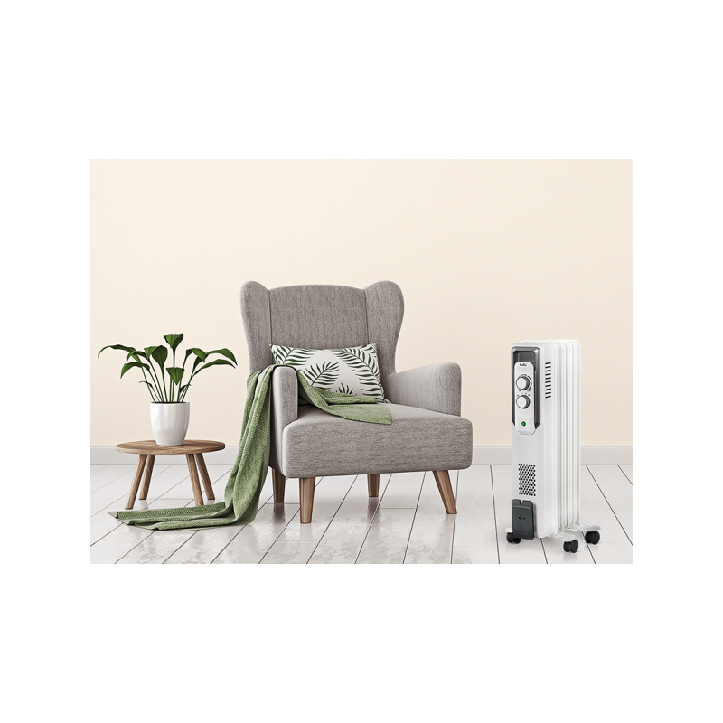 Масляный радиатор Ballu BOH/CB-05W в интерьере