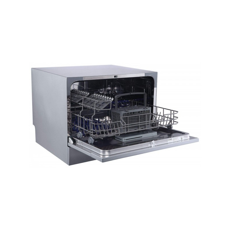 Посудомоечная машина Exiteq EXDW-T502 с открытой дверцей