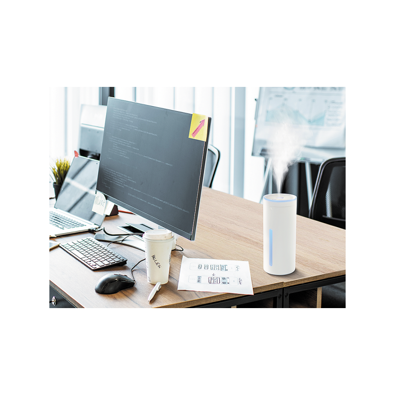 Увлажнитель воздуха Ballu UHB-035 на рабочем столе