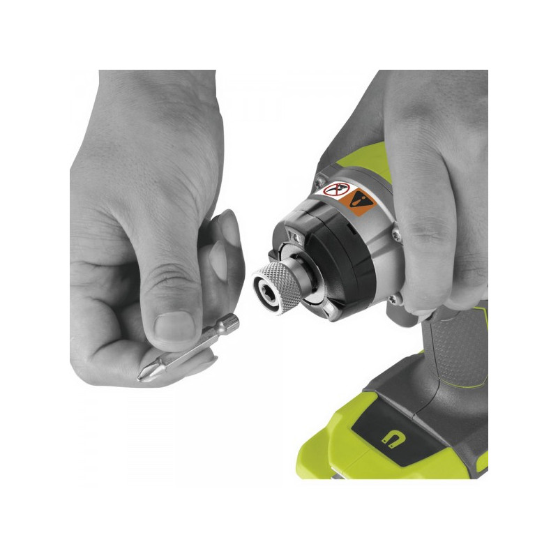 Установка биты Ryobi R18ID3-0 5133002613