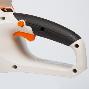 Пила цепная аккумуляторная Daewoo Power DACS 1640Li (без АКБ)