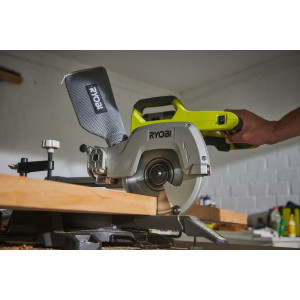 Торцовочная пила Ryobi R18MS216-0 5133003597 (без АКБ) с защитным кожухом