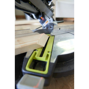 Комбинированная торцовочная пила Ryobi RTMS1800-G 5133002152 для аккуратного распила дерева