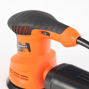 Вид сзади шлифмашины Patriot OS 125 11030152