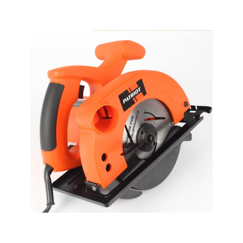 Циркулярная пила Patriot CS 141 190301601 с прорезиненной рукояткой