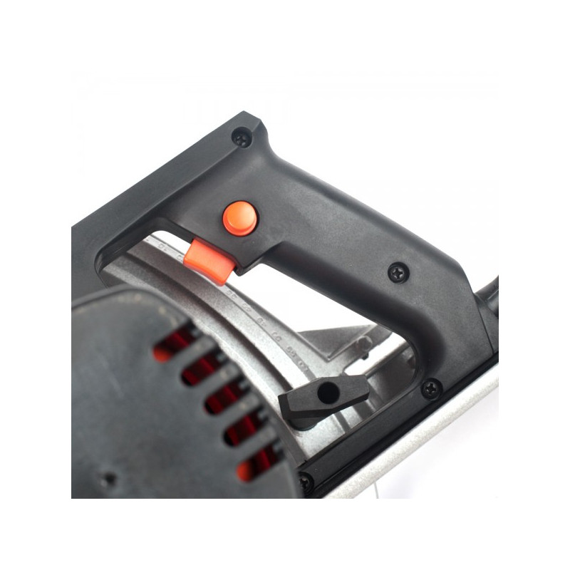 Циркулярная пила Patriot CS 195 190301607 с блокировкой пуска