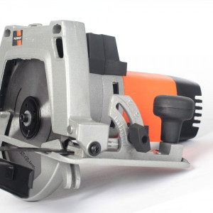 Циркулярная пила Patriot CS 195 190301607 с регулировкой угла наклона