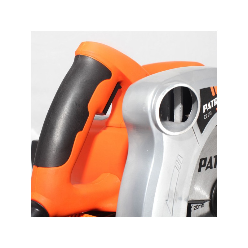 Циркулярная пила Patriot CS 210 190301610 с подключением к пылесосу