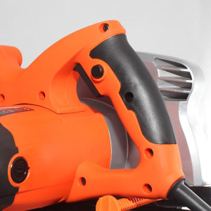 Циркулярная пила Patriot CS 210 190301610 с удобной рукояткой