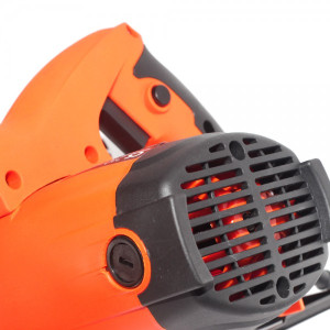 Циркулярная пила Patriot CS 210 190301610 с вентиляционными отверстиями