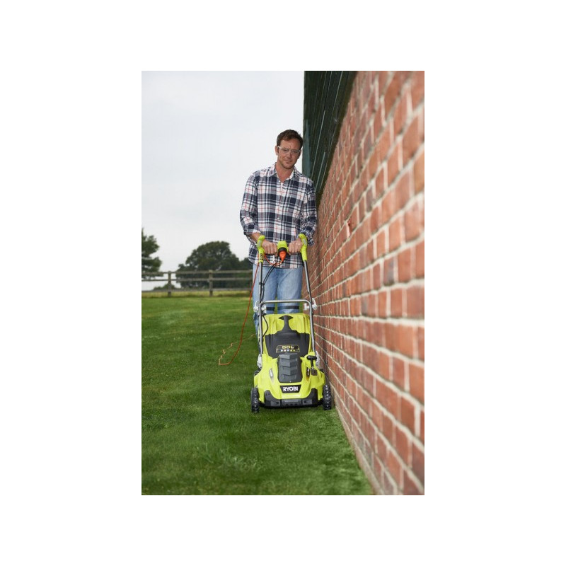 Функция EasyEdge™ Газонокосилки Ryobi RLM13E33S