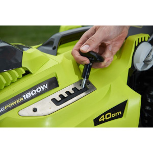 Рукоятка регулировки высоты кошения Газонокосилки Ryobi RLM13E33S