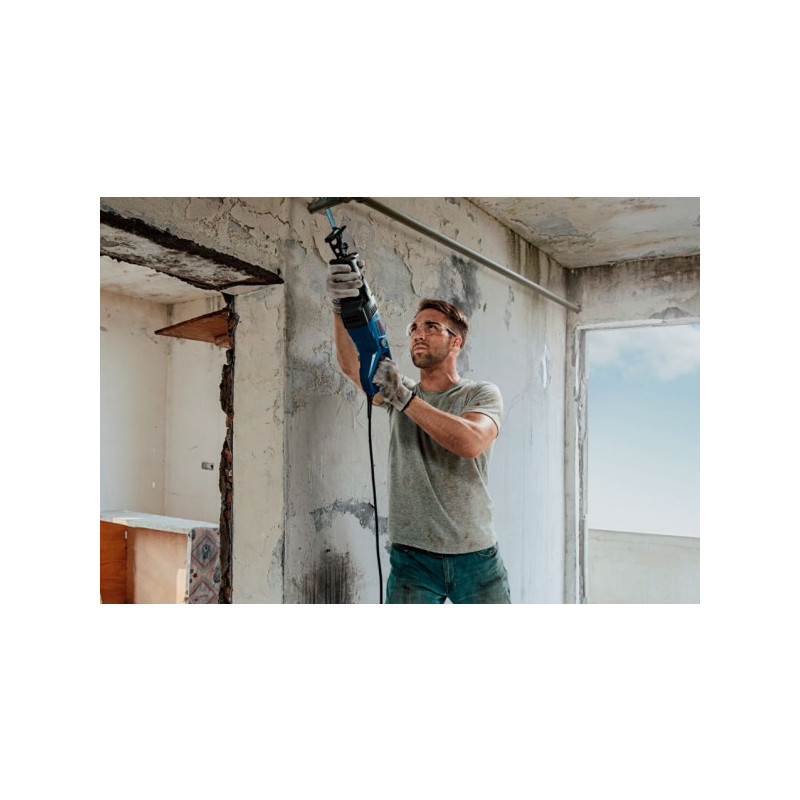 Сабельная пила Bosch GSA 120 06016B1020 для резки металла