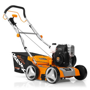 Вид справа на аэратор-скарификатор Daewoo Power DSC 4000