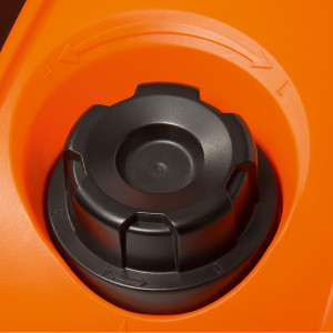 Регулировка глубины обработки в аэратор-скарификаторе Daewoo Power DSC 2000E