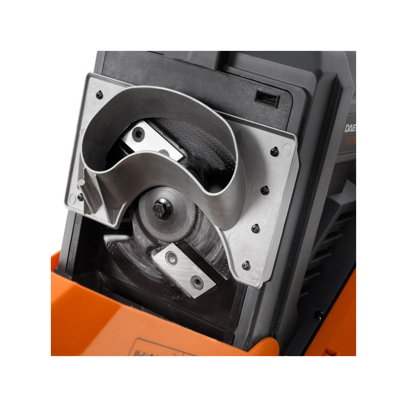 Режущая система в садовом измельчителе Daewoo Power DSR 2700E