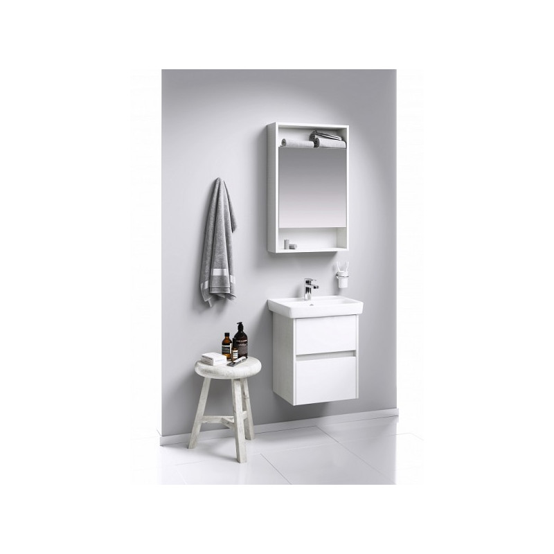 Шкаф с зеркалом Aqwella Сити 50 SIT0405DK в интерьере