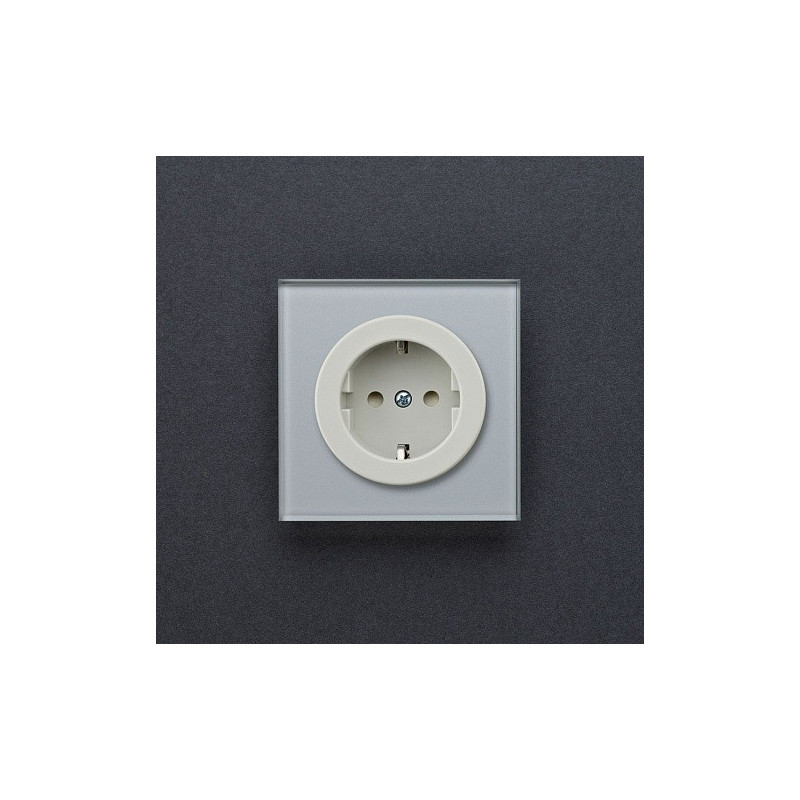 Розетка DeLUMO Takto 9006 серый металлик на темном фоне