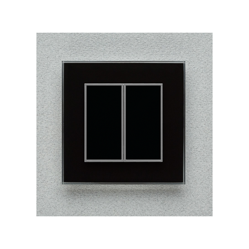 Двухканальный клавишный радиопульт DeLUMO Orto 9005 классический черный на сером фоне