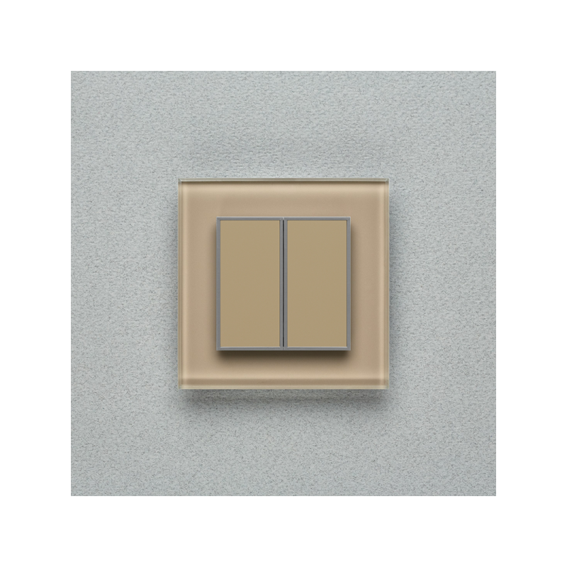 Одноканальный двухклавишный радиопульт DeLUMO Orto 1236 светлый коричневый на стене