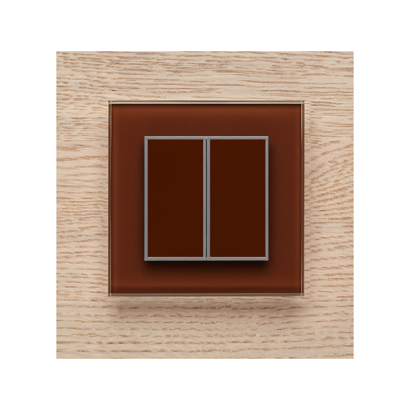 Одноканальный двухклавишный радиопульт DeLUMO Orto 8017 темный коричневый на деревянной стене