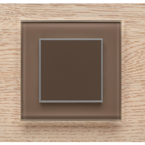 Одноканальный клавишный радиопульт DeLUMO Orto 7013 натуральный коричневый на деревянной стене