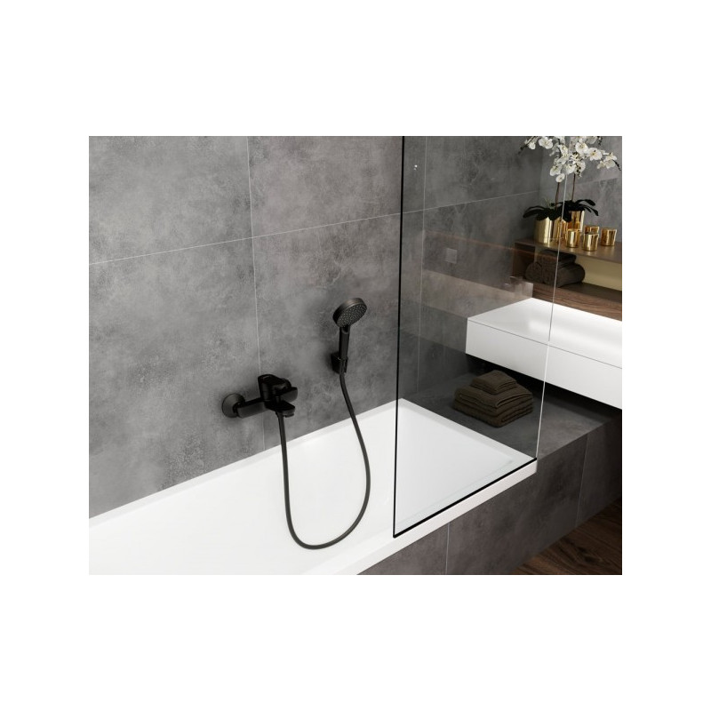 Смеситель Hansgrohe Vernis Blend 71440670 матовый  черный в интерьере