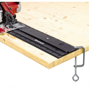 Циркулярная пила Einhell TE-CS 165 в работе