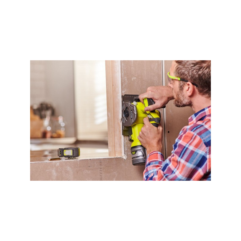 Циркулярная пила Ryobi R18MMS-0 (без АКБ) выпиливание проема