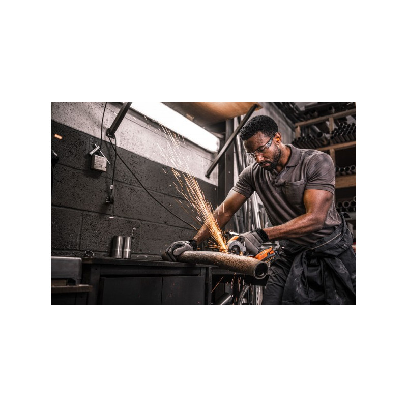 Циркулярная пила AEG Powertools BMMS 18SBL-0 (без АКБ) резка труб