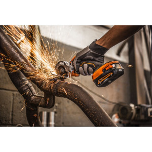 Циркулярная пила AEG Powertools BMMS 18SBL-0 (без АКБ) резка металлических труб