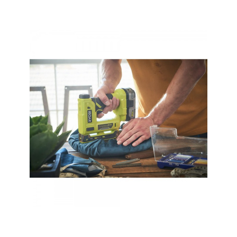 Скобозабивной пистолет Ryobi R18ST50-0 5133004496 (без АКБ)