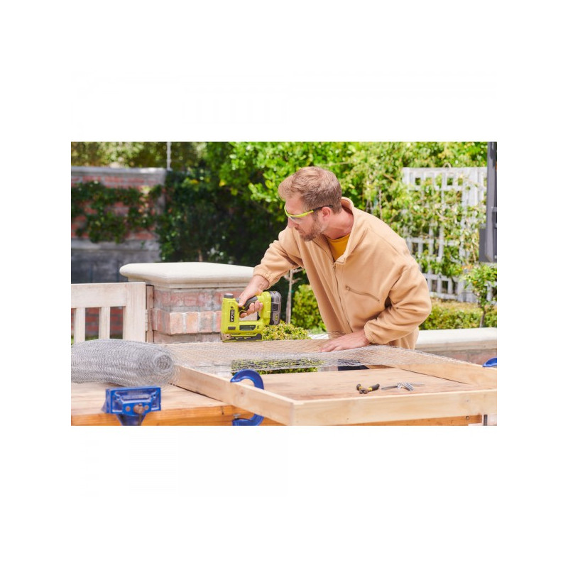 Скобозабивной пистолет Ryobi R18ST50-0 5133004496 (без АКБ)