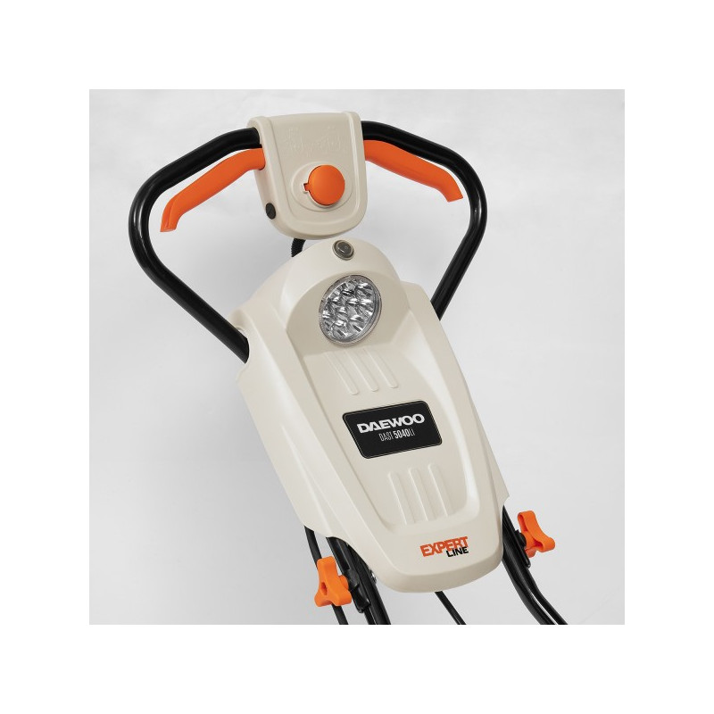 Снегоуборщик аккумуляторный Daewoo Power Dast 5040Li (без АКБ)