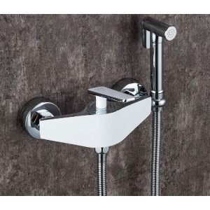 Гигиенический душ Frap F2058 на стене