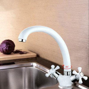 Смеситель с поворотным изливом Frud R42332 белый