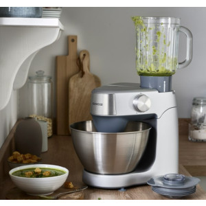 Кухонный комбайн Kenwood Prospero Plus KHC 29.P0 SI в работе