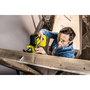 Сабельная пила Ryobi HP RRS18C-0 (без АКБ) в работе