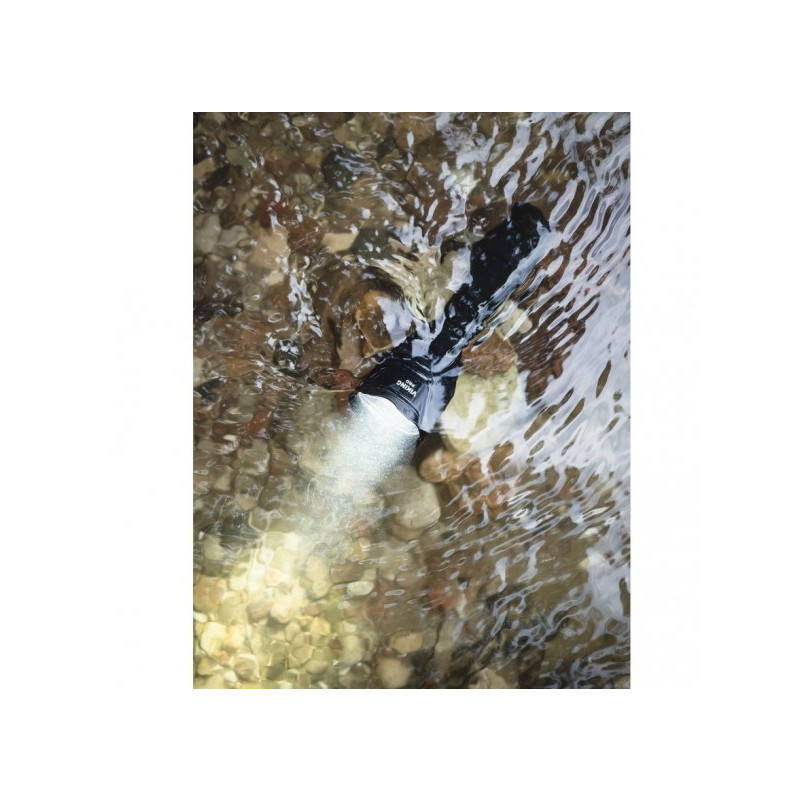 Фонарь Armytek Viking Pro теплый - работа в воде