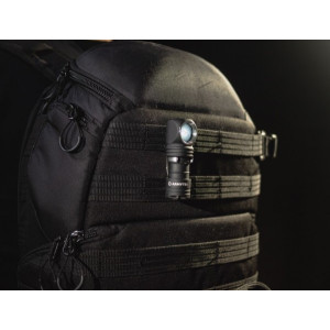 Фонарь Armytek Wizard C1 Pro теплый - крепление при помощи клипсы