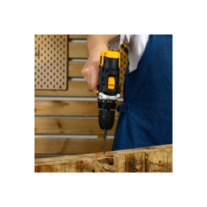 Дрель-шуруповерт Deko Banger Set 3 063-4130 сверление дерева