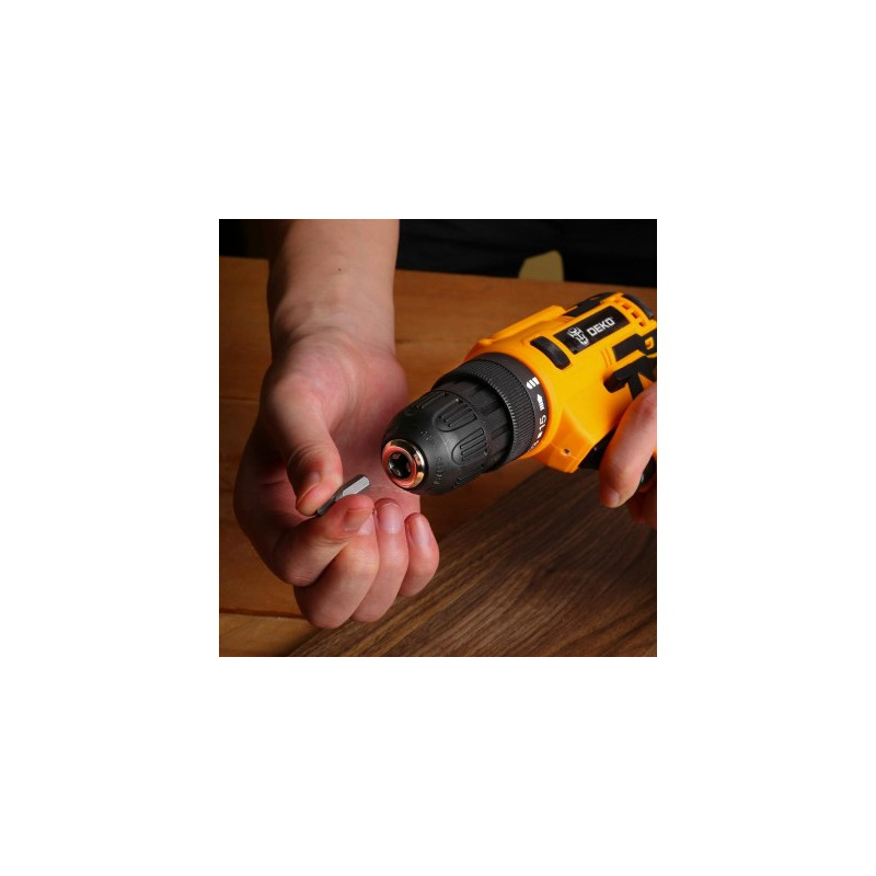 Дрель-шуруповерт Deko Banger Set 93 063-4168 замена биты