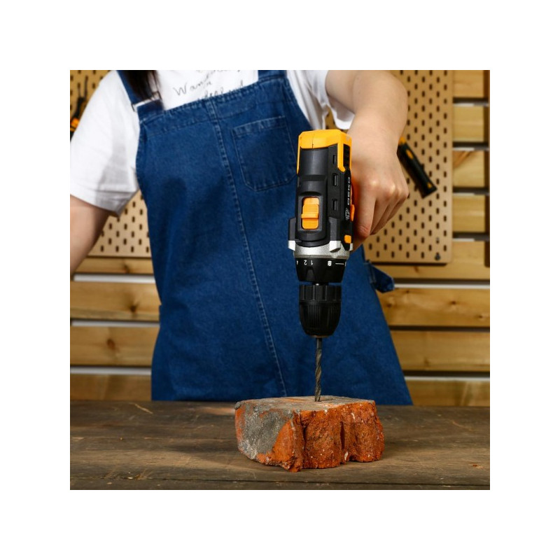 Дрель-шуруповерт Deko Banger Set 93 063-4168 сверление кирпича