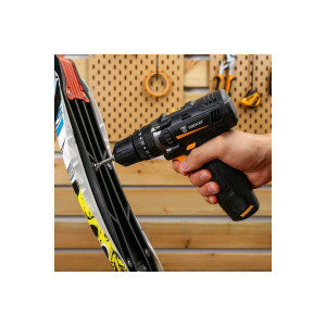 Дрель-шуруповерт Deko GCD12DU 063-4039 закручивание