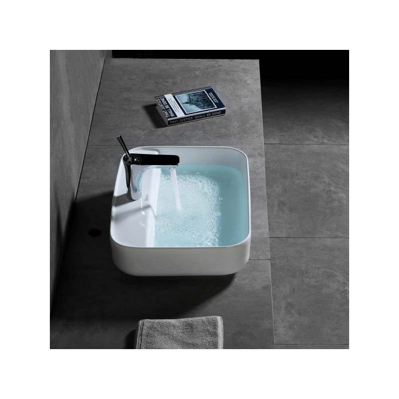 Умывальник Rea Martina - вид сбоку