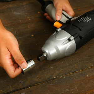 Гайковерт Deko DKIW950 063-4185 с насадными головками