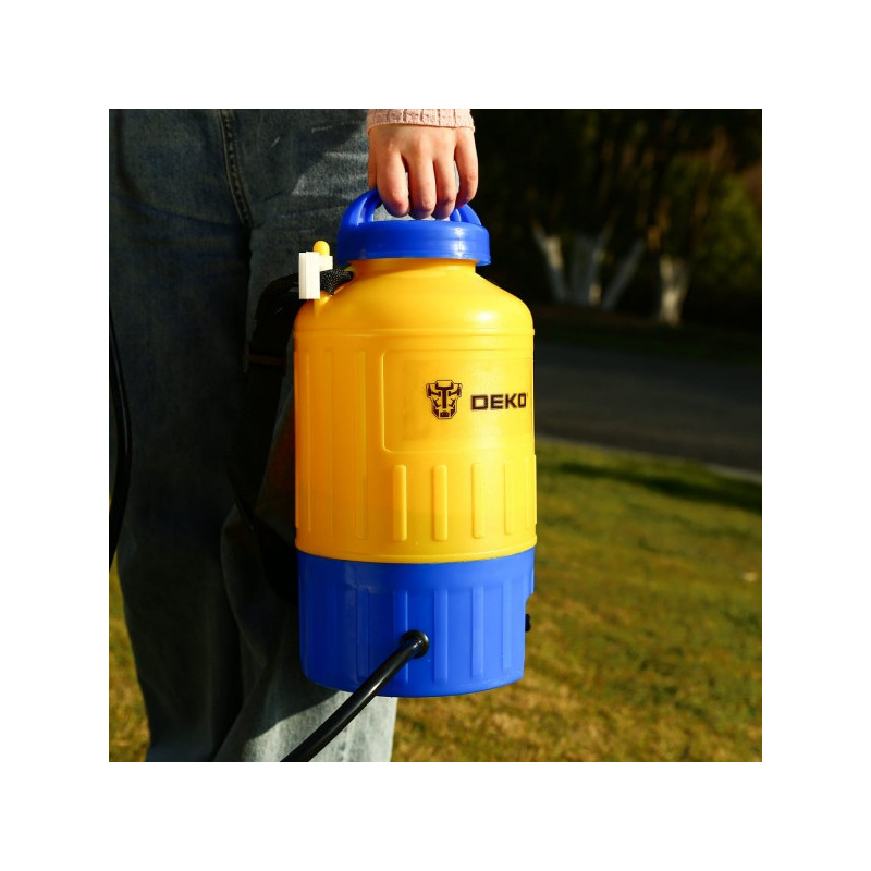 Аккумуляторный опрыскиватель Deko DKSP09 065-0941 общий вид