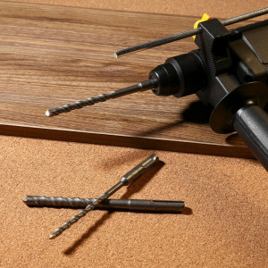 Перфоратор Deko DKH650W Set 063-4110 смена сверл