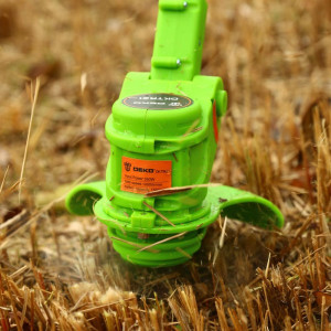 Триммер аккумуляторный Deko DKTR21 063-4231 вблизи